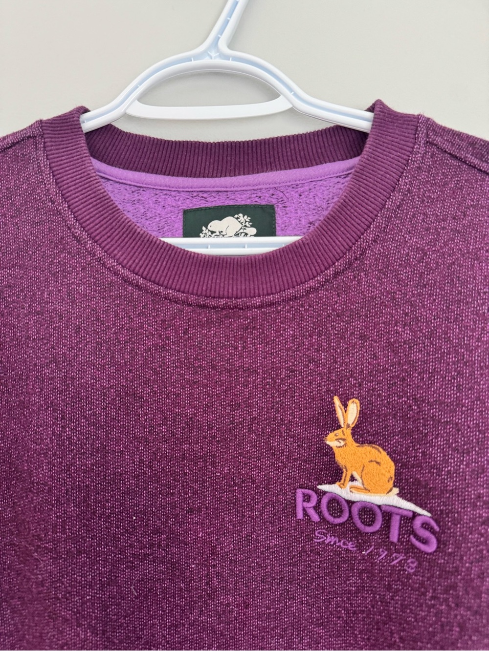 Roots Women's Crewneck Sweatshirt - Deep Plum with Gold Logo - Picture 3 of 3
